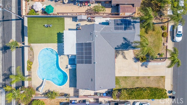 10245 Poulsen Avenue, Montclair CA: https://media.crmls.org/medias/9d183236-80dd-4cb3-9bbf-3367cdfdc5a6.jpg