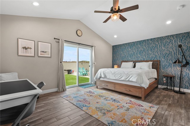 4941 Catamaran Street, Oxnard CA: https://media.crmls.org/medias/9d19317c-b2b2-47b2-9f18-91b5ed4bf40f.jpg