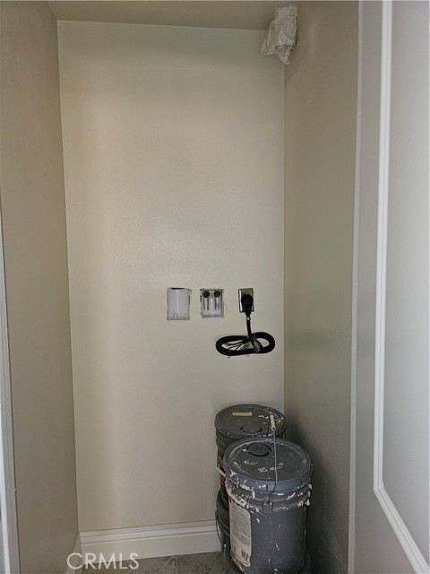 Detail Gallery Image 5 of 11 For 587 N Orange, Orange,  CA 92867 - 2 Beds | 1 Baths