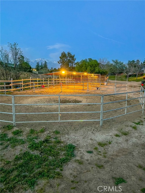 Round Pen