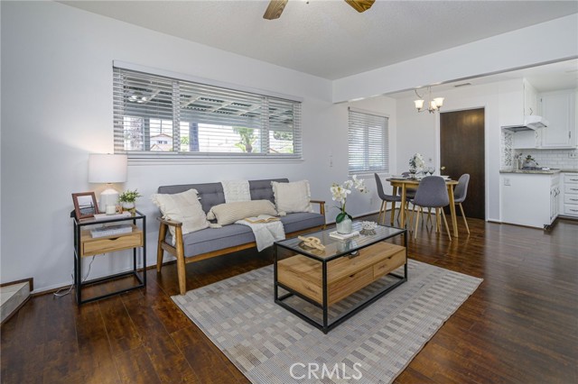 Detail Gallery Image 11 of 43 For 2620 W Cobblestone Rd, La Habra,  CA 90631 - 4 Beds | 2 Baths