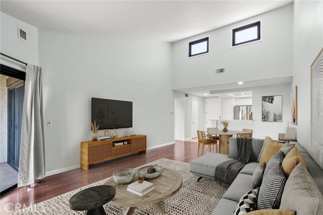 Front Image Thumbnail for CRSB25231810