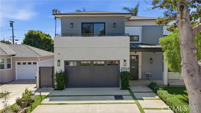 Detail Gallery Image 2 of 41 For 2504 Fisk Ln, Redondo Beach,  CA 90278 - 4 Beds | 3/1 Baths