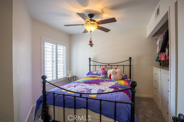 Detail Gallery Image 15 of 25 For 23930 Arroyo Park Dr #111,  Valencia,  CA 91355 - 2 Beds | 2 Baths