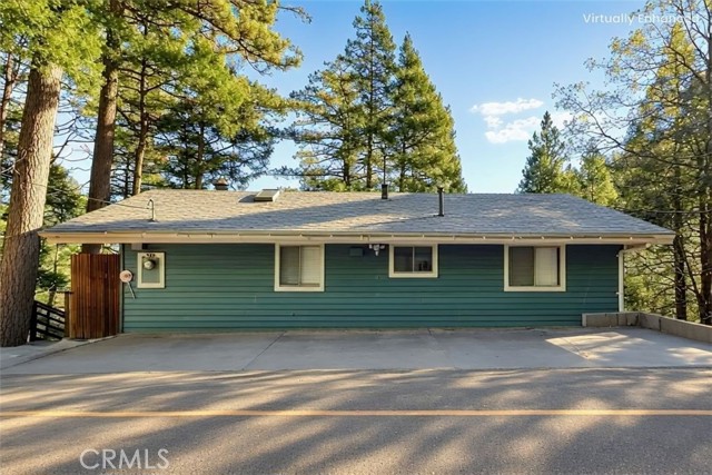 Detail Gallery Image 4 of 46 For 999 Mercury Way, Crestline,  CA 92325 - 4 Beds | 3/1 Baths