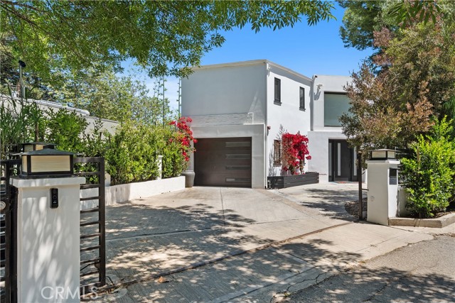 7670 Woodrow Wilson Drive, Los Angeles CA: https://media.crmls.org/medias/9d1cb9ff-67e3-47b6-8e06-042d43a95f87.jpg
