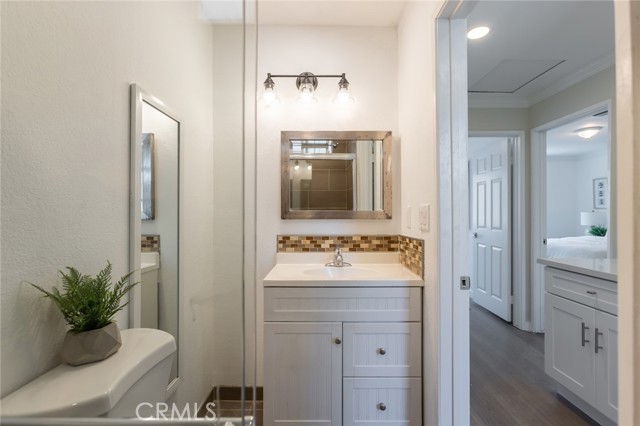 Detail Gallery Image 32 of 33 For 2349 Mira Vista Ave #C,  Montrose,  CA 91020 - 2 Beds | 2/1 Baths