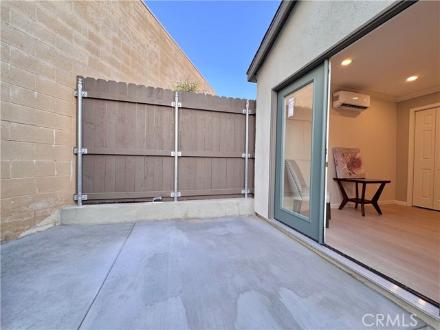 Detail Gallery Image 8 of 72 For 841 E Eagle St, Long Beach,  CA 90806 - – Beds | – Baths