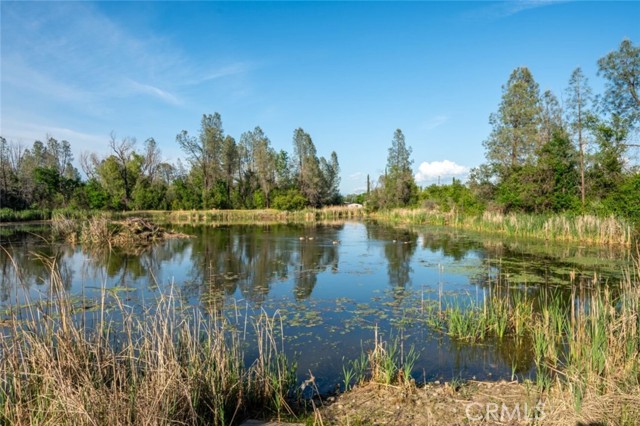 Detail Gallery Image 13 of 65 For 19347 Jacqueline St, Anderson,  CA 96007 - 4 Beds | 3 Baths