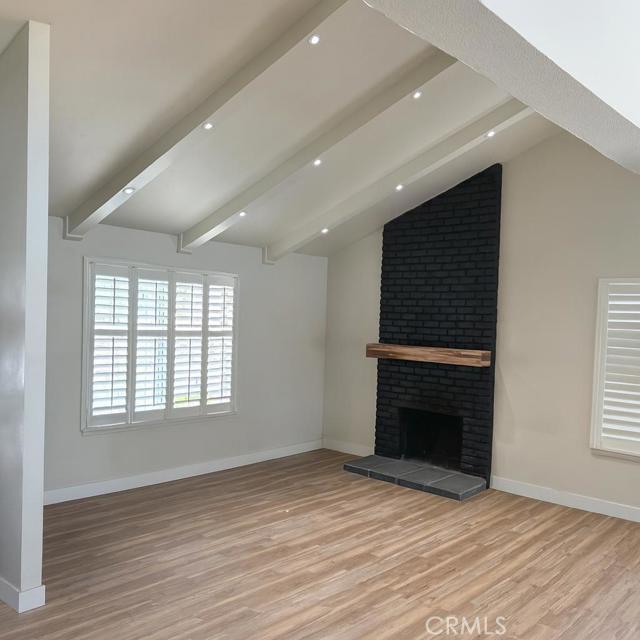Detail Gallery Image 7 of 19 For 741 Saint Andrews, Corona,  CA 92882 - 4 Beds | 2 Baths