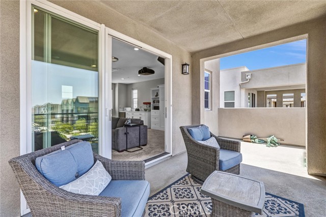 224 Merit, Irvine CA: https://media.crmls.org/medias/9d1d733a-bc86-460a-a225-30965baa5741.jpg