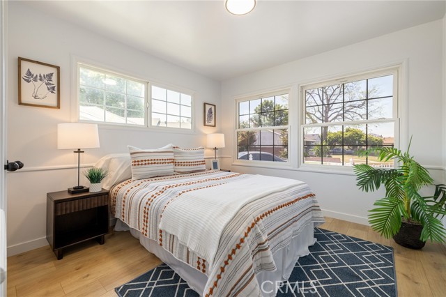 11012 Montgomery Avenue, Granada Hills CA: https://media.crmls.org/medias/9d1d981b-5d4b-4ebe-aaec-7a3412422d29.jpg