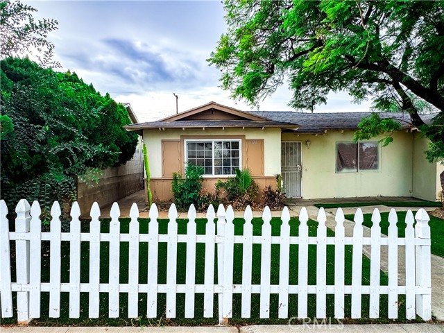 Detail Gallery Image 4 of 33 For 1420 Avenida Del Vista, Corona,  CA 92882 - 4 Beds | 3 Baths