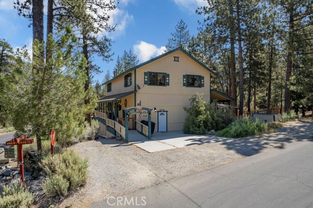 2532 Brentwood Place, Pine Mtn Club, California 93222, 4 Bedrooms Bedrooms, ,2 BathroomsBathrooms,Residential,For Sale,2532 Brentwood Place,CRSR23222087