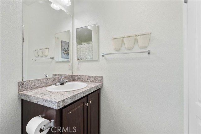 Detail Gallery Image 18 of 39 For 22111 Newport Ave #34,  Grand Terrace,  CA 92313 - 2 Beds | 2 Baths