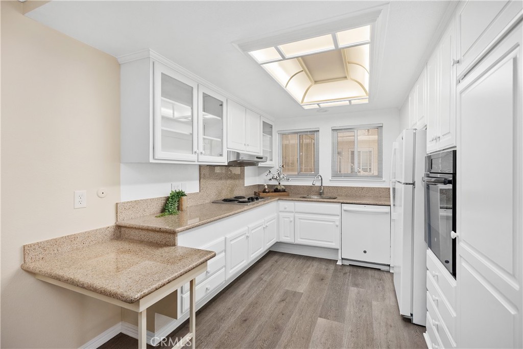 MLS #OC25259998 image #14