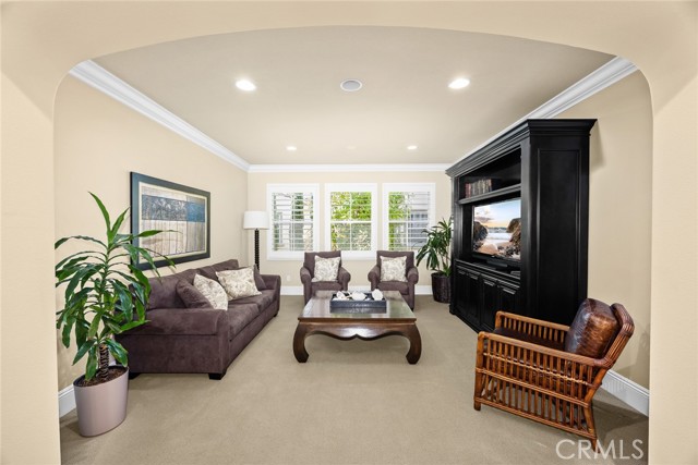 Detail Gallery Image 23 of 42 For 19668 Three Oaks Ln,, Walnut,  CA 91789 - 4 Beds | 4/1 Baths