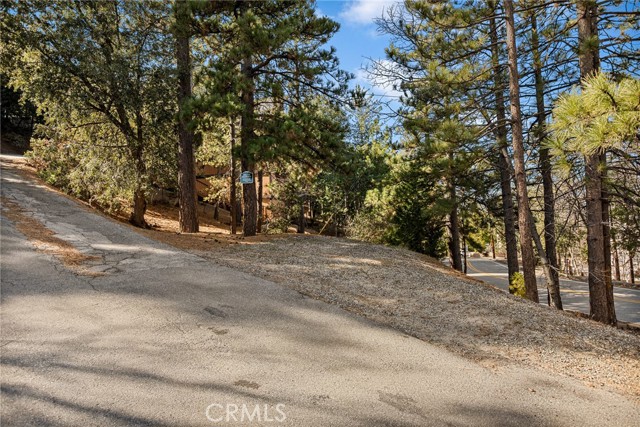 Detail Gallery Image 49 of 50 For 971 Grass Valley, Lake Arrowhead,  CA 92352 - 3 Beds | 4 Baths