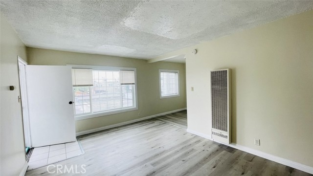 1083 Gaviota Avenue, Long Beach CA: https://media.crmls.org/medias/9d2058c3-0d6b-4743-843b-485446e3f520.jpg
