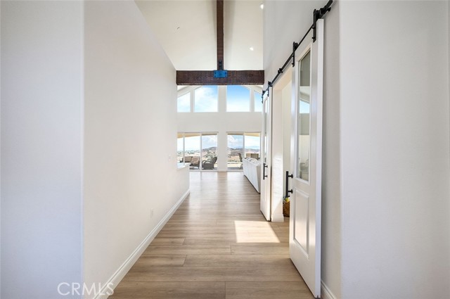 38566 Vista Del Bosque, Murrieta CA: https://media.crmls.org/medias/9d213b5c-0b2b-4f2c-9174-57d3292f2834.jpg