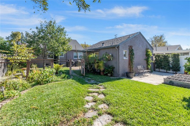 Detail Gallery Image 36 of 52 For 528 Cambridge, Orange,  CA 92867 - 3 Beds | 2 Baths