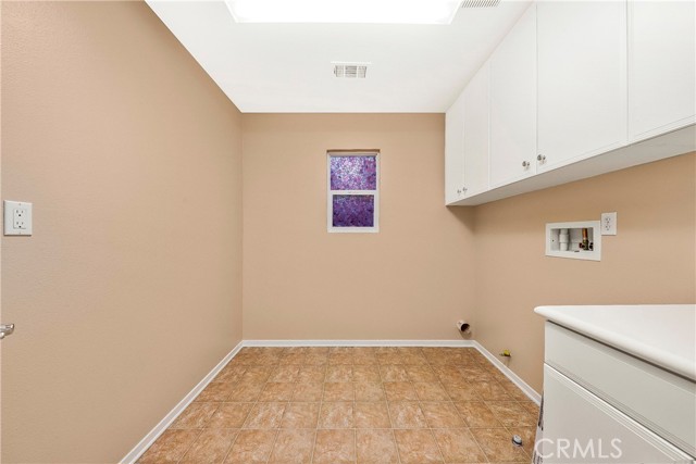 Detail Gallery Image 28 of 45 For 44224 Raven Ln, Lancaster,  CA 93536 - 4 Beds | 3 Baths