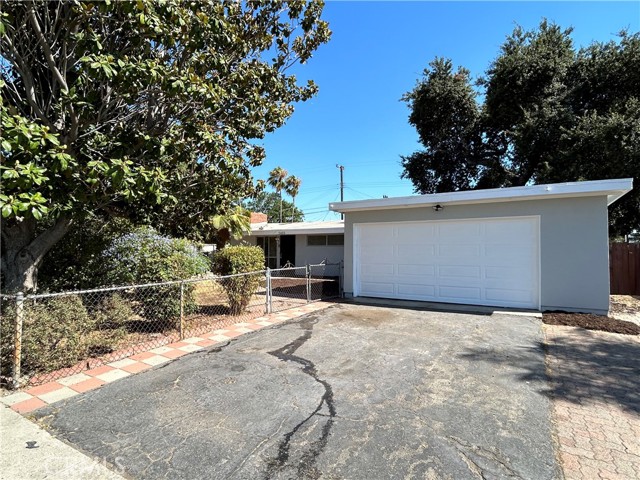 Detail Gallery Image 1 of 1 For 5423 Benito St, Montclair,  CA 91763 - 4 Beds | 2 Baths