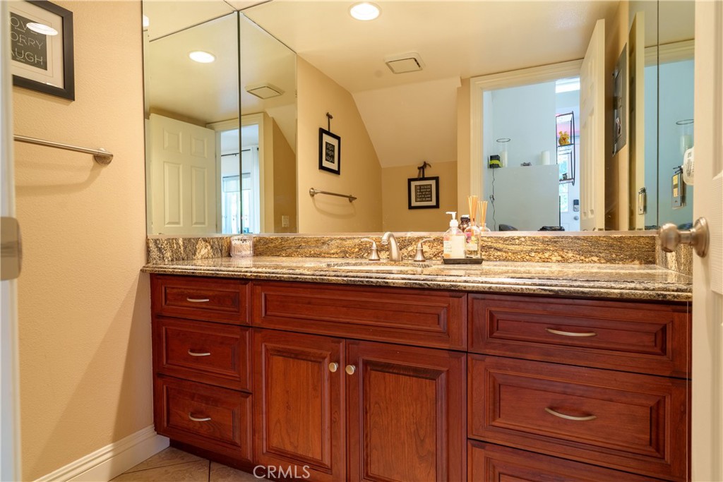 MLS #OC25219880 image #12