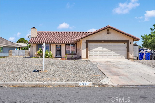 27818 Hummingbird Lane, Helendale CA: https://media.crmls.org/medias/9d249d29-e034-494a-8683-1eed1f0c4159.jpg