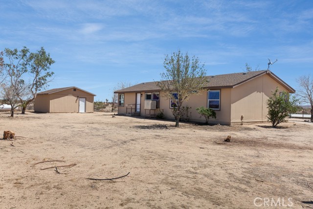 Detail Gallery Image 3 of 25 For 45310 200th St, Lancaster,  CA 93535 - 3 Beds | 2 Baths