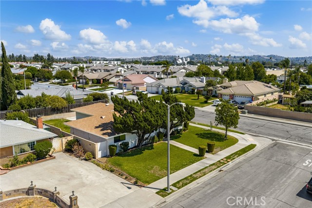 1644 Bradford Drive, Glendora CA: https://media.crmls.org/medias/9d256238-42ef-4bc6-b645-b7e2e981a205.jpg