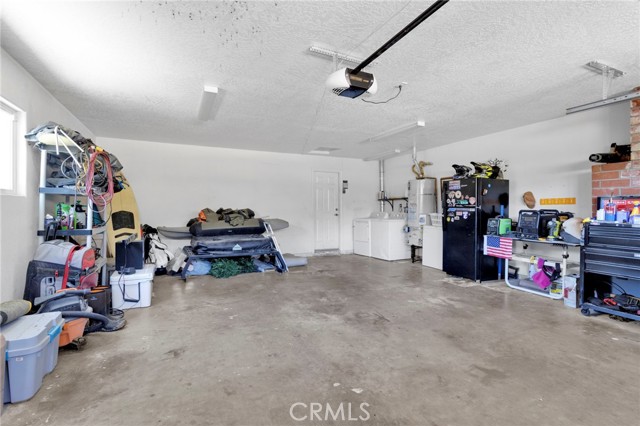 Detail Gallery Image 48 of 57 For 16783 Mission, Hesperia,  CA 92345 - 4 Beds | 3 Baths