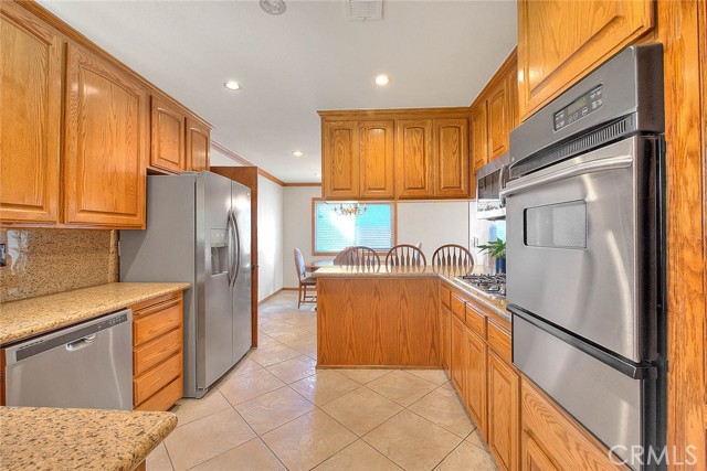 Detail Gallery Image 12 of 40 For 19577 Castlepeak St, Rowland Heights,  CA 91748 - 4 Beds | 2 Baths