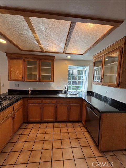 Detail Gallery Image 18 of 47 For 23070 Leonora, Woodland Hills,  CA 91367 - 3 Beds | 4 Baths