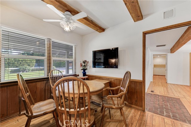 Detail Gallery Image 19 of 58 For 4771 Vista De Oro, Woodland Hills,  CA 91364 - 6 Beds | 4/1 Baths