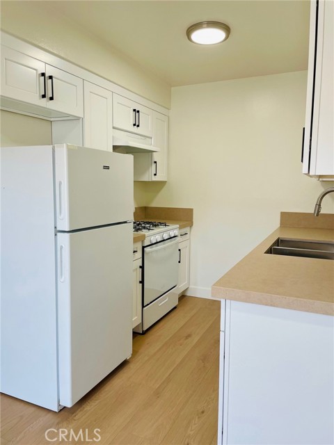 4777 W 132nd Street, Hawthorne CA: https://media.crmls.org/medias/9d27ef39-826a-4979-811c-143ef9410474.jpg