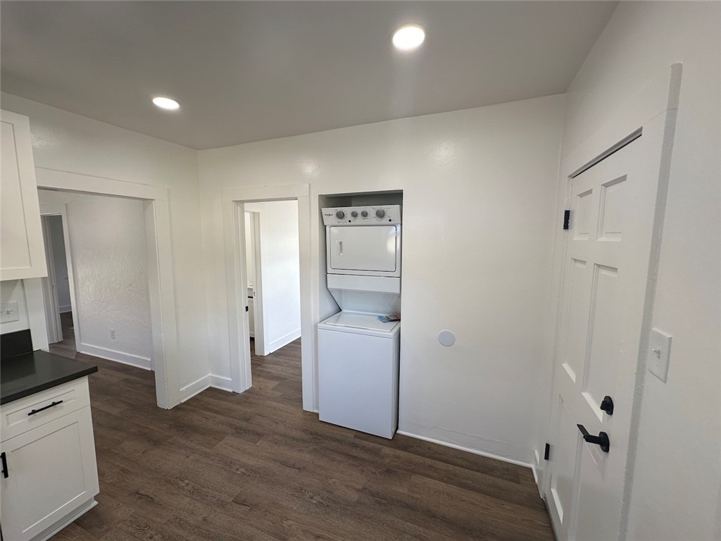 Detail Gallery Image 6 of 19 For 821 N San Gabriel Ave, Azusa,  CA 91702 - 2 Beds | 2 Baths