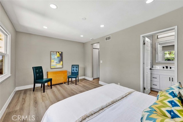 1119 N Lincoln Avenue, Fullerton CA: https://media.crmls.org/medias/9d286e32-5203-445a-b826-d85c319fa6de.jpg