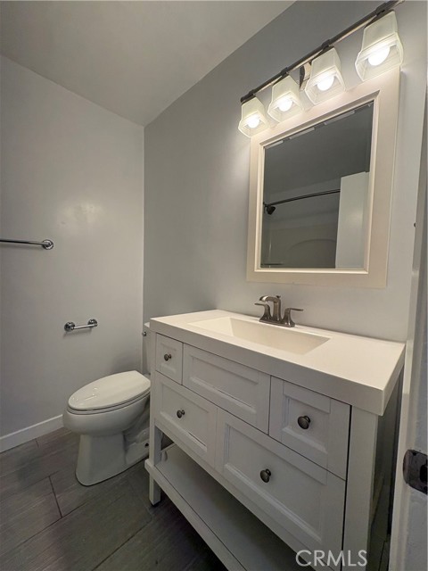 Detail Gallery Image 6 of 14 For 24311 Santa Clara Avenue #4,  Dana Point,  CA 92629 - 2 Beds | 1/1 Baths