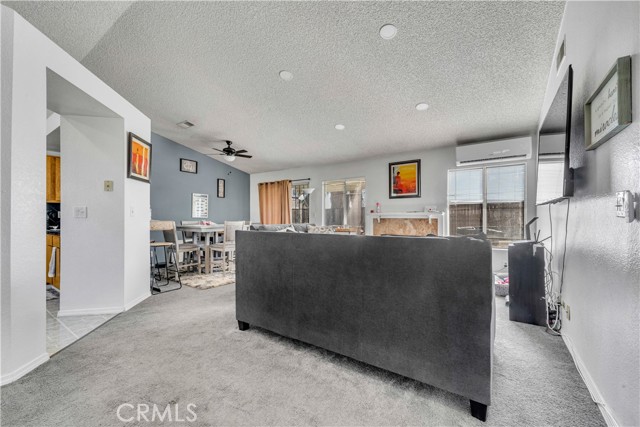 Detail Gallery Image 6 of 30 For 3817 Hatcher Pl, Rosamond,  CA 93560 - 3 Beds | 2 Baths