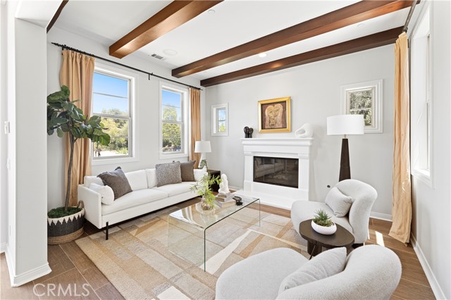 Detail Gallery Image 9 of 60 For 54 Valley Terrace, Irvine,  CA 92603 - 5 Beds | 4/1 Baths