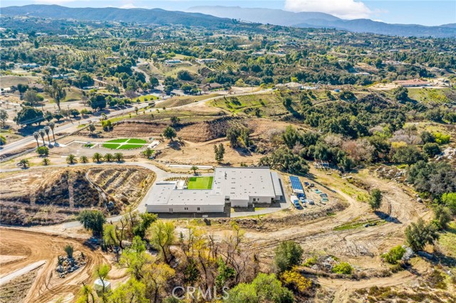 40880 De Portola Road, Temecula, California 92592, ,Commercial Sale,For Sale,De Portola,SW25041177