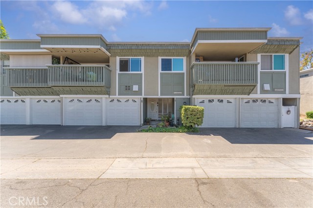 23226 Caminito Marcial, Laguna Hills CA: https://media.crmls.org/medias/9d2baecd-b764-4cb6-99fd-36b5219c16ed.jpg