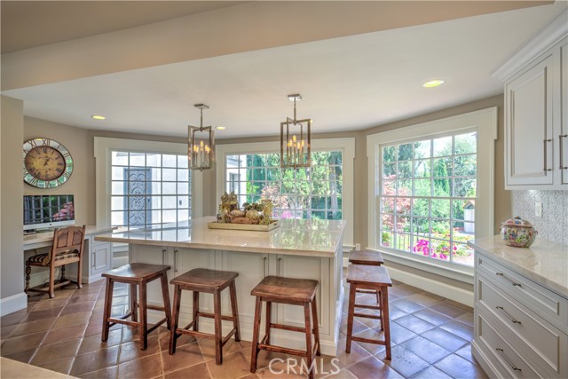 Detail Gallery Image 15 of 50 For 1205 W Highland Ave, Redlands,  CA 92373 - 4 Beds | 3/2 Baths