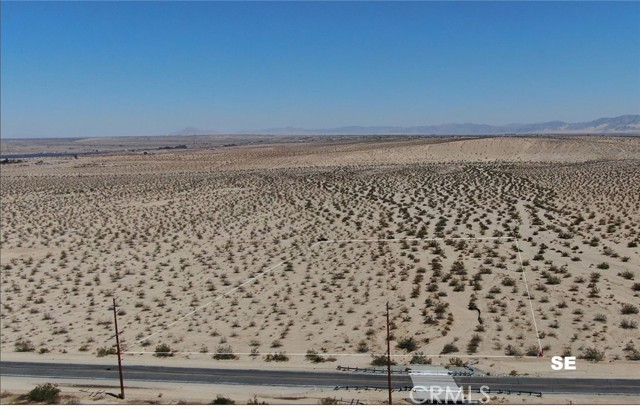 70100 2 Mile Road, 29 Palms CA: https://media.crmls.org/medias/9d2e5f25-75d1-42a4-bb4d-3318273c92dd.jpg