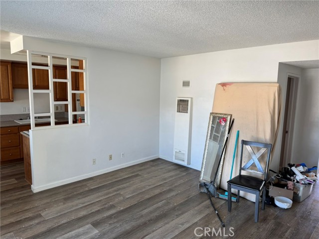 Image 21 of 37 For 9025 Mills Avenue