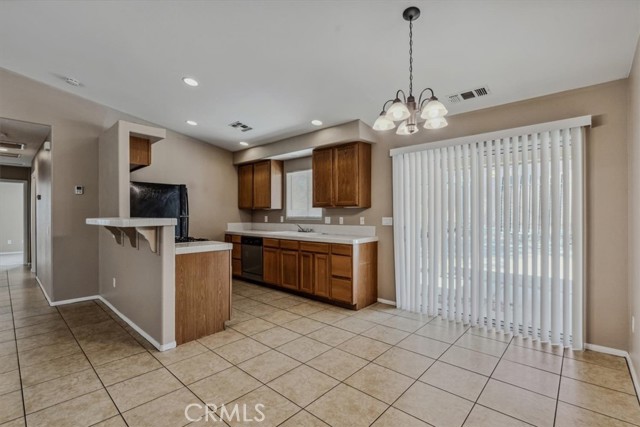 Detail Gallery Image 4 of 25 For 5988 Cahuilla Ave, Twentynine Palms,  CA 92277 - 3 Beds | 2 Baths