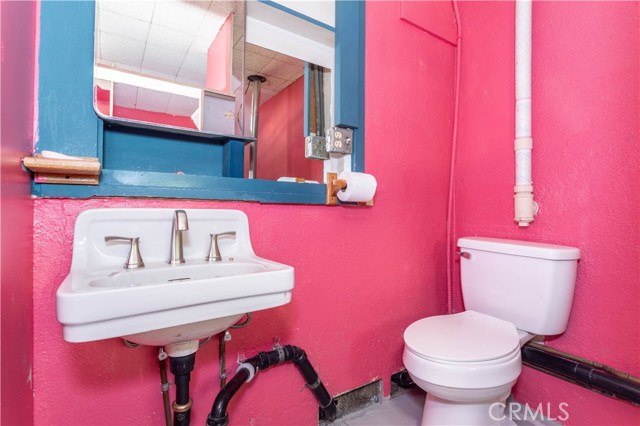 Detail Gallery Image 29 of 33 For 7701 Orion Ave, Van Nuys,  CA 91406 - 3 Beds | 2 Baths