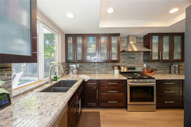 Detail Gallery Image 9 of 35 For 23632 Spindle, Murrieta,  CA 92562 - 4 Beds | 2 Baths