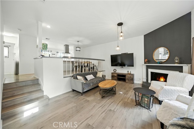 14937 Sherman Way, Van Nuys CA: https://media.crmls.org/medias/9d31c3dd-e973-4f65-be93-29bda3d1042f.jpg